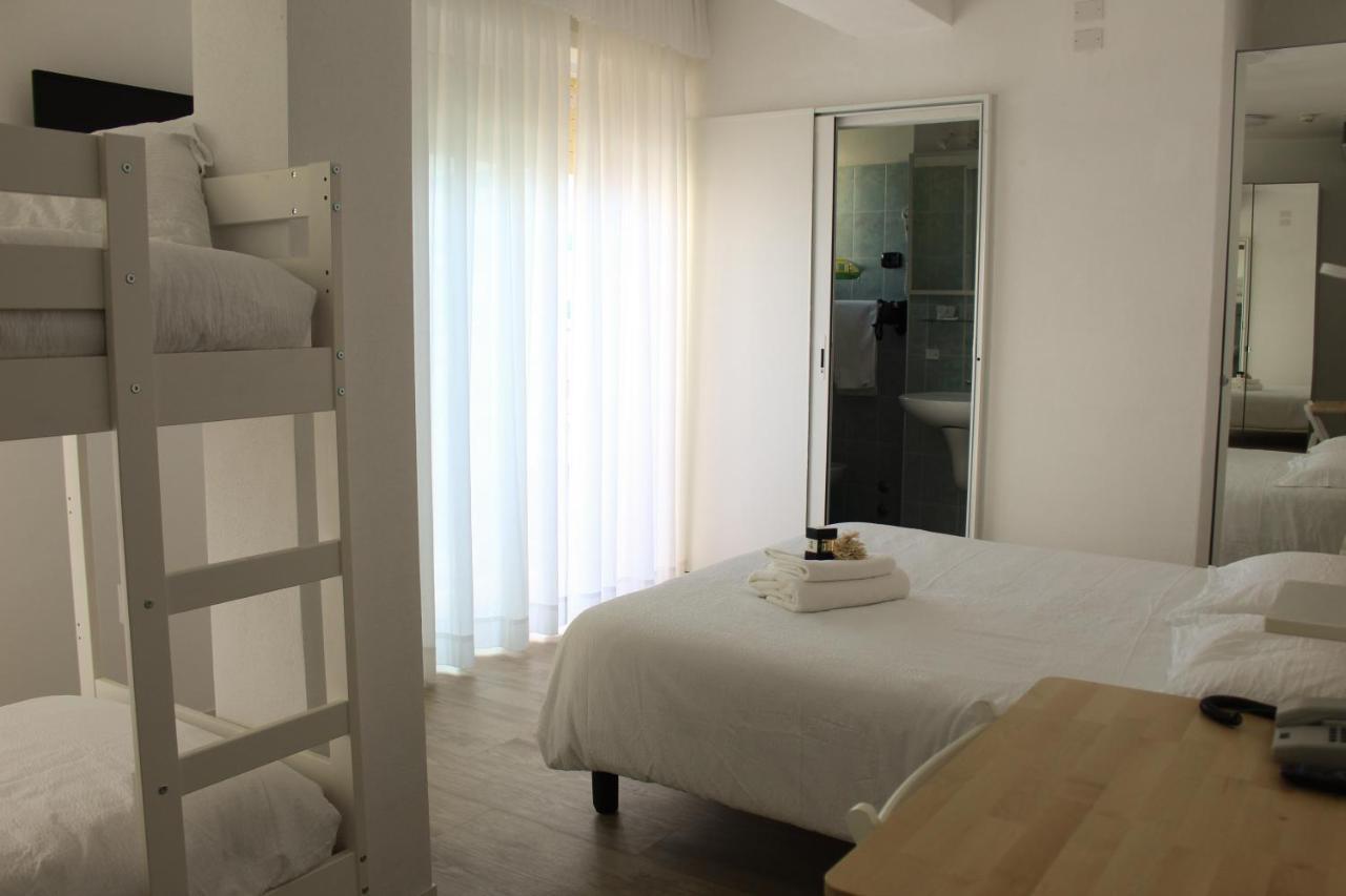 Hotel Venezuela Lido di Jesolo Eksteriør billede