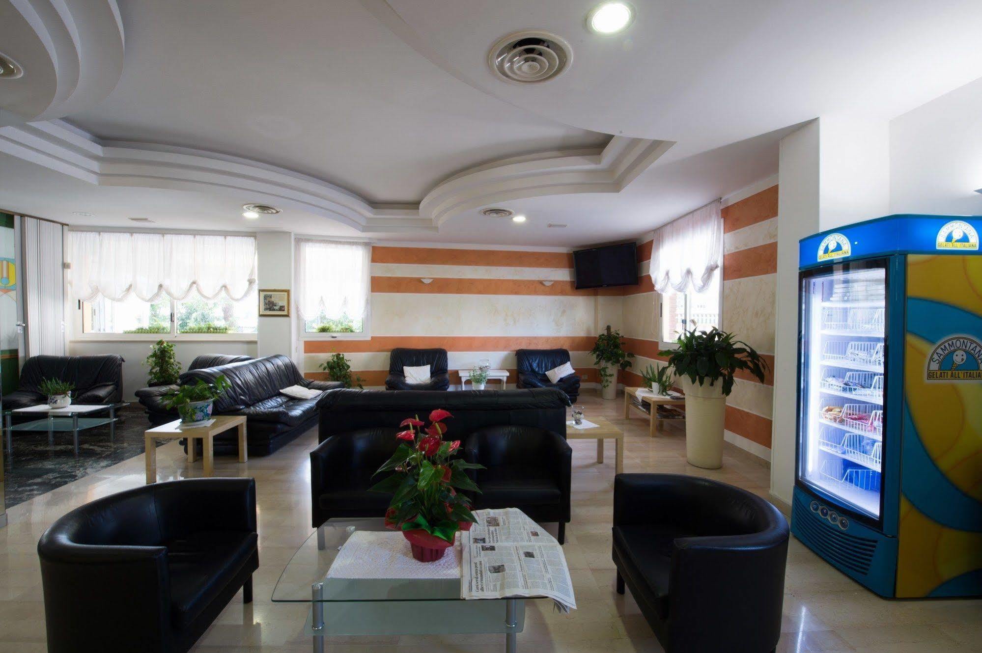 Hotel Venezuela Lido di Jesolo Eksteriør billede